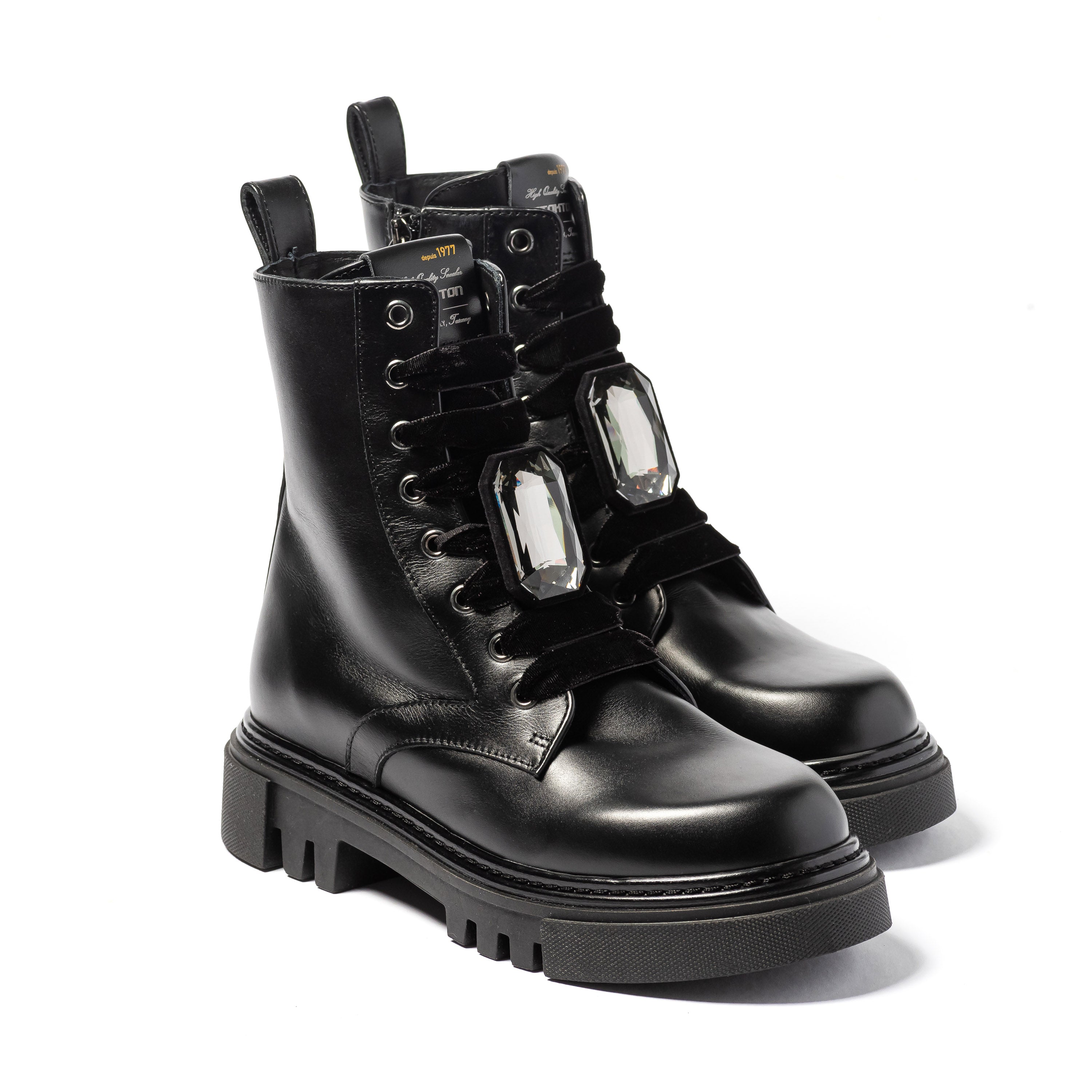 Stokton Anfibio Nero Con Lacci